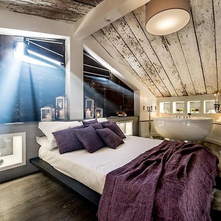 칼리아리 비올라 룸스 B&B 외부 사진